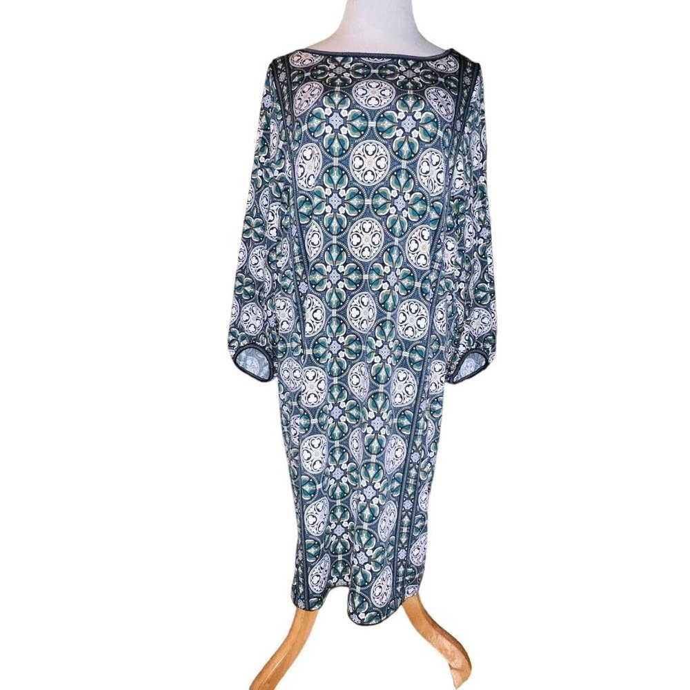 Max Studio Long Sleeve Tile Print Midi Dress in Teal and White